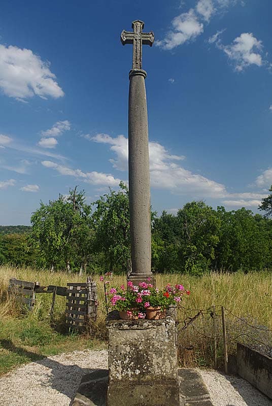 Croix du Paquis à Varennes-sur-Amance