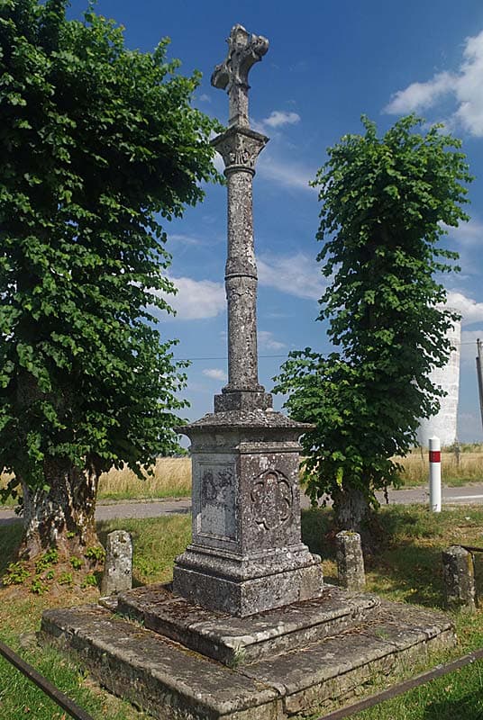 Croix Plubel à Varennes-sur-Amance