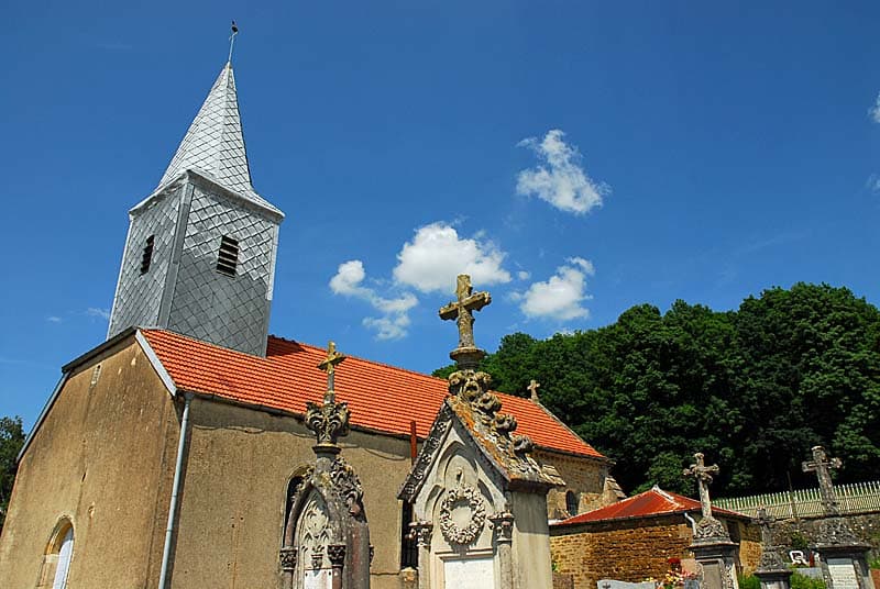 Eglise d'Orbigny-au-Val