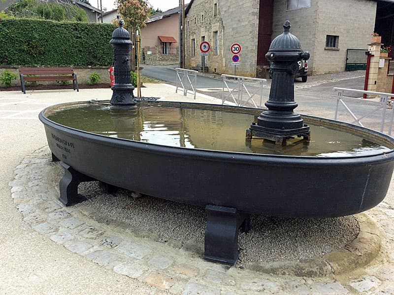 Fontaine de la grande rue