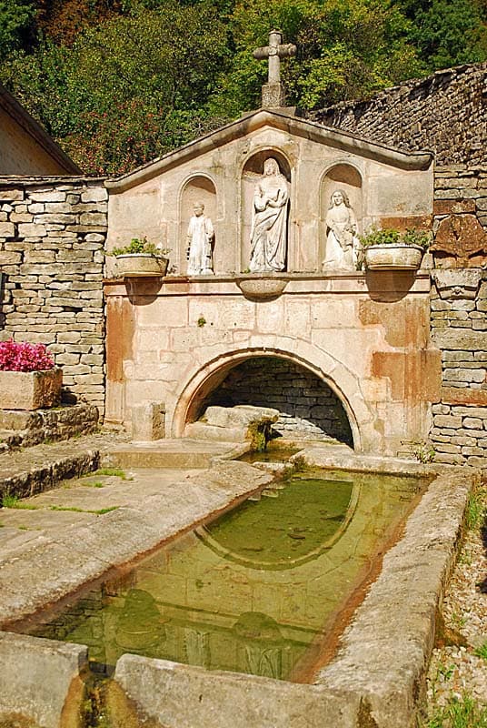 Fontaine Sainte-Marie à Cohons