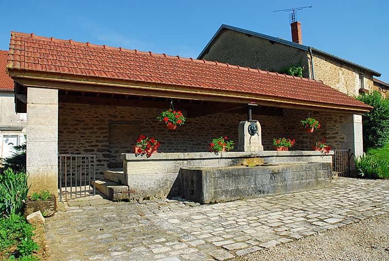 Lavoir d'Orbigny-au-Val