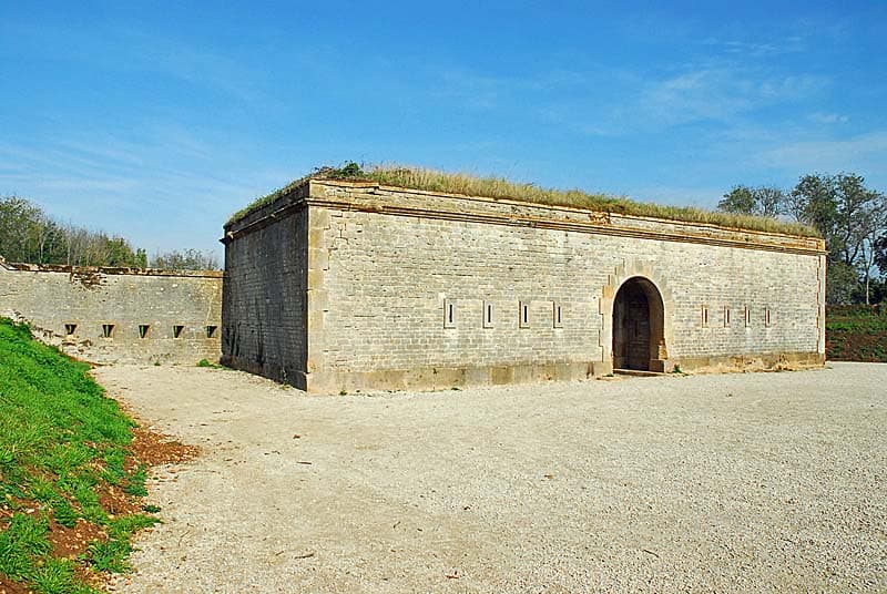 Lunette 10 à Langres