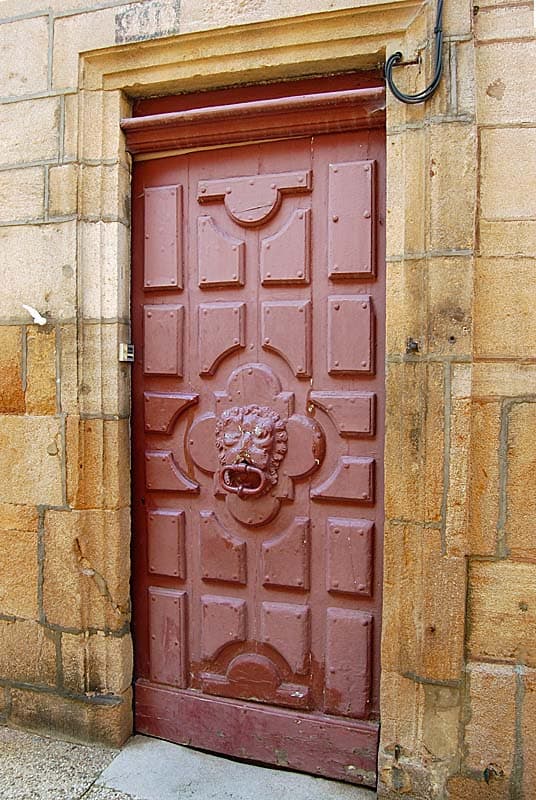 Porte particulière à Langres