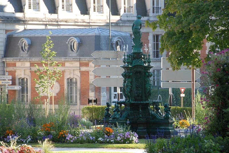 Square Boulingrin