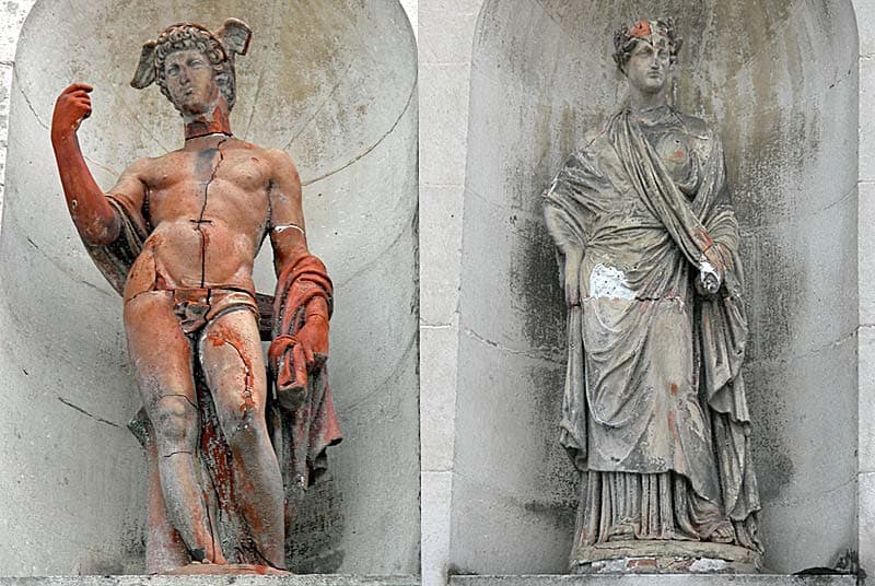 Statues de Mercure et Ceres à Langres