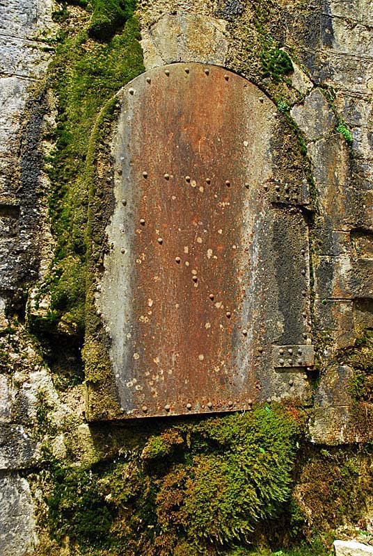 Tunnel du canal entre Champagne et Bourgogne à Noidant-Chatenoy
