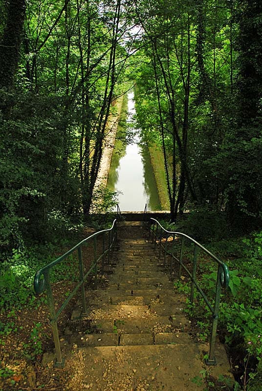 Tunnel du canal entre Champagne et Bourgogne à Noidant-Chatenoy