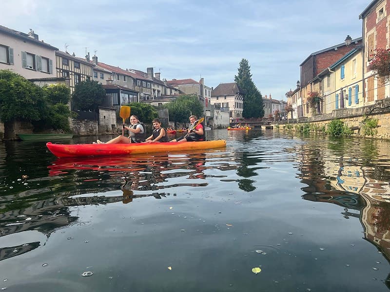 Les canoes du bonheur à Joinville