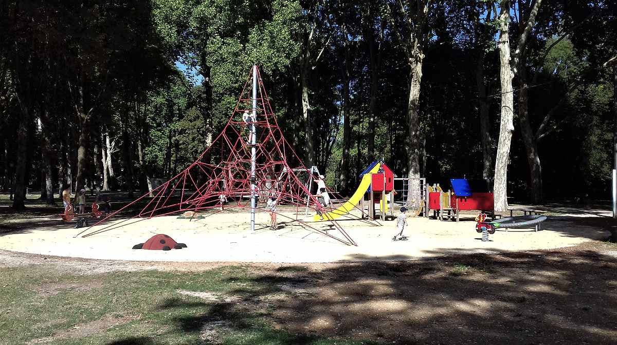 aire de jeux petit bois