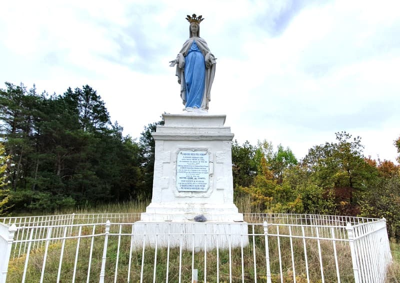 Notre Dame de Châtel à Poissons