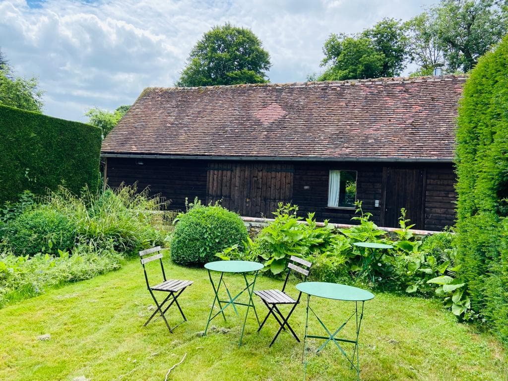 Cottage Nature
