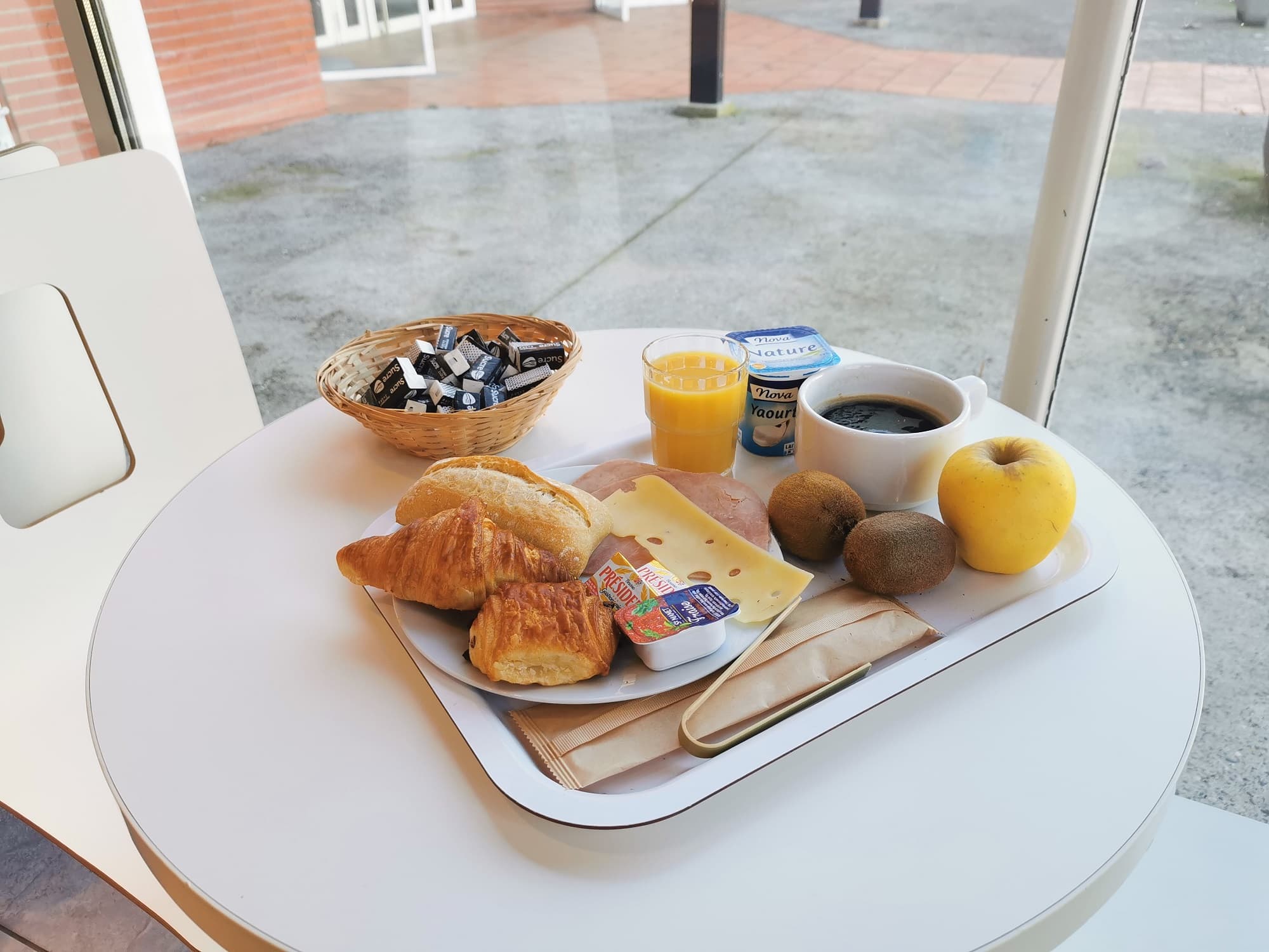 HOTEL PREMIERE CLASSE - LABEGE - PETIT DEJEUNER