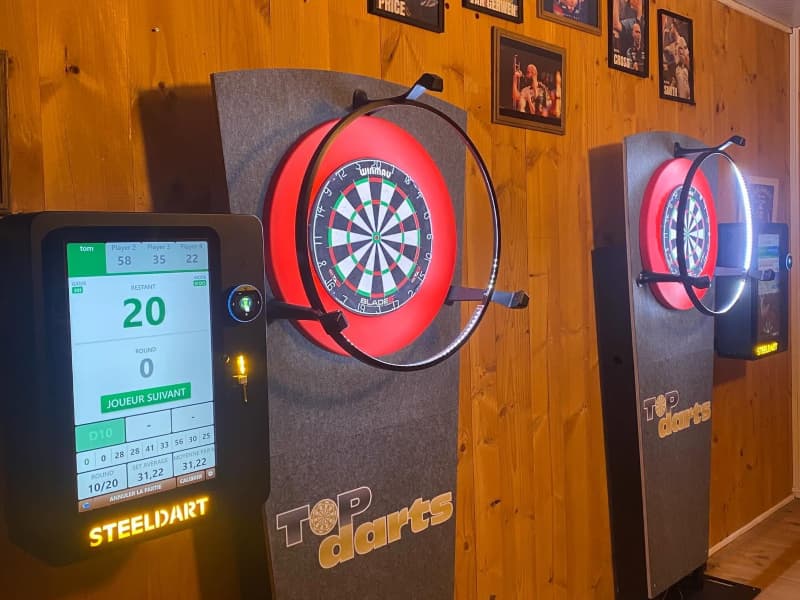 darts bar