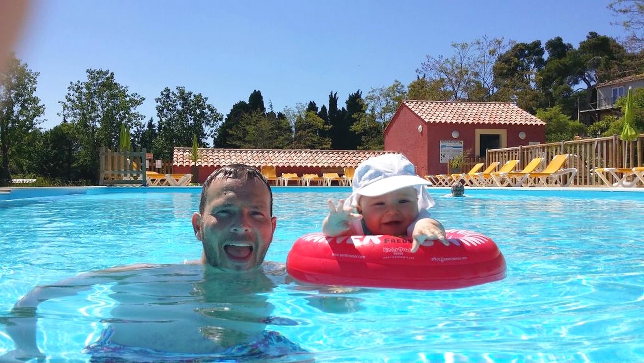 7b-camping-domaine-le-vernis-piscine-minerve-hérault-languedoc-r