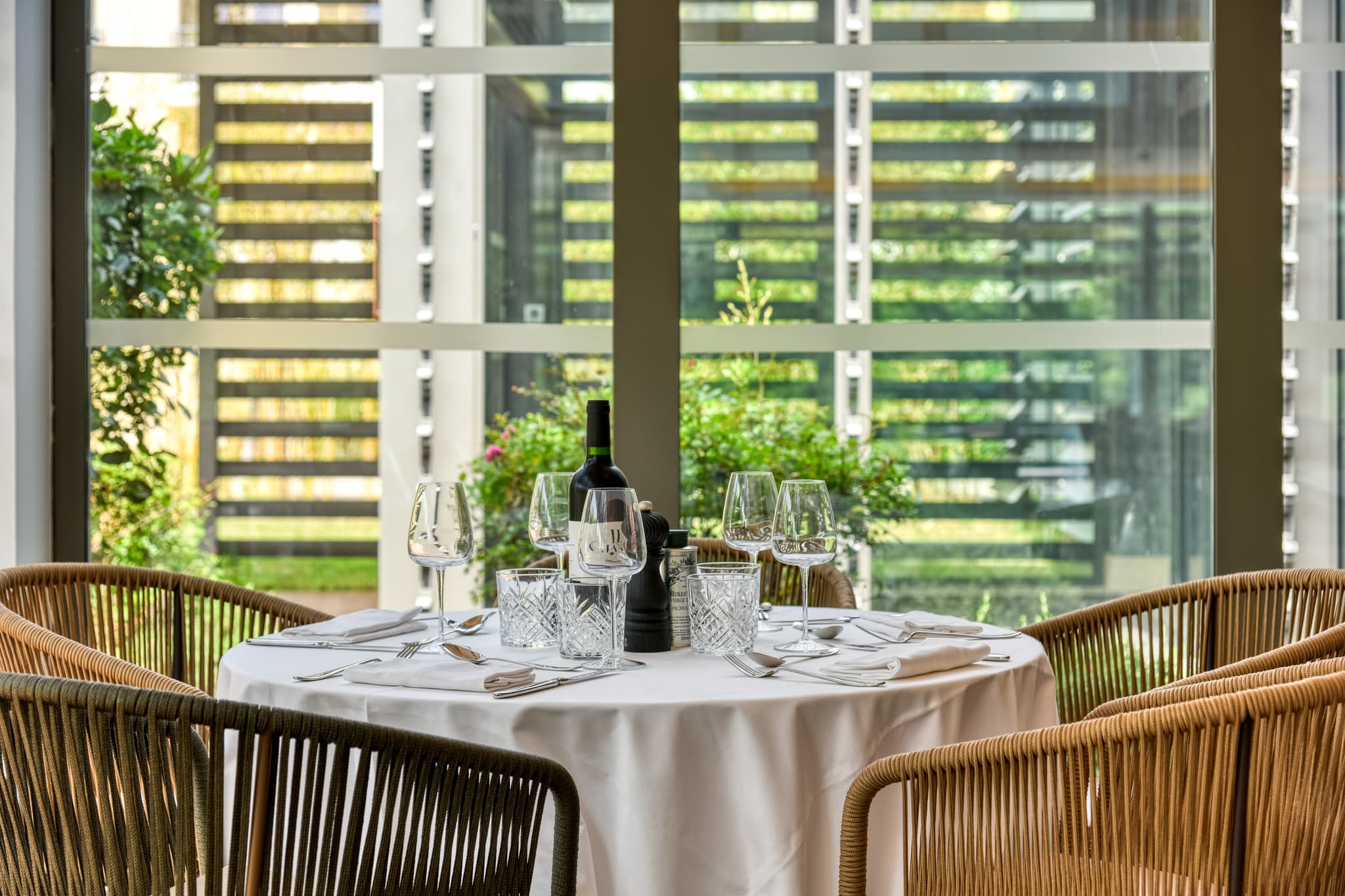 Restaurant 2