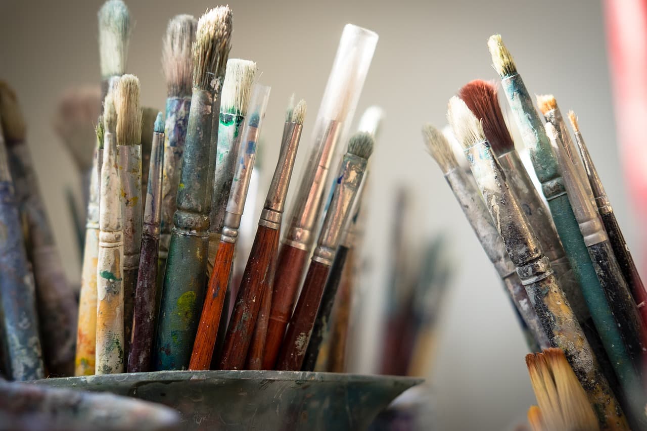 ©jan_photo_Pixabay_brushes-4226688_1280