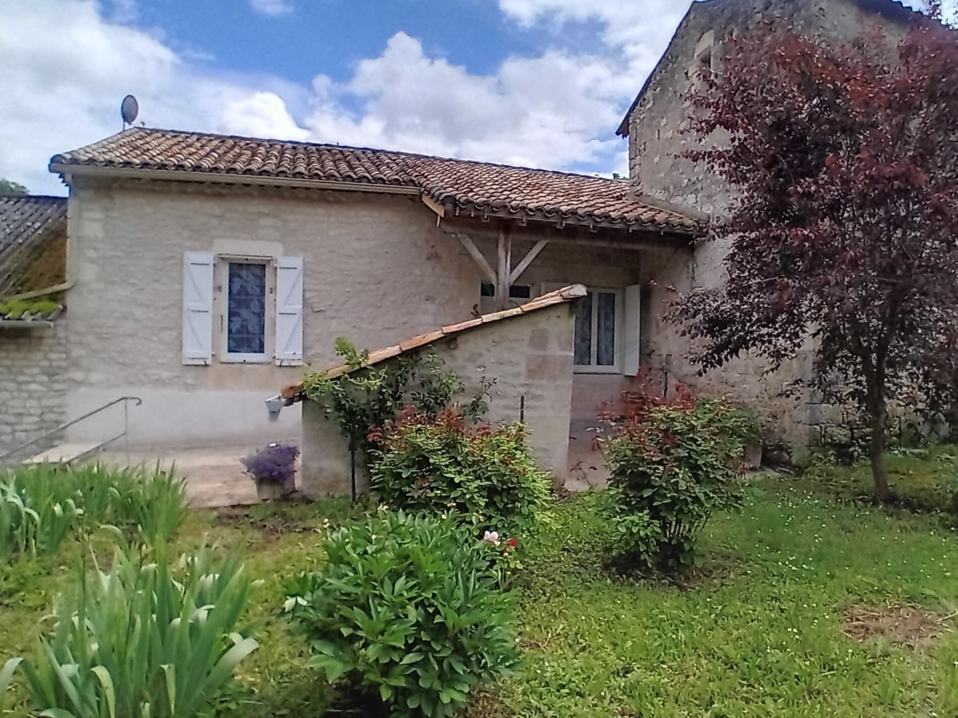 entrée côté jardin