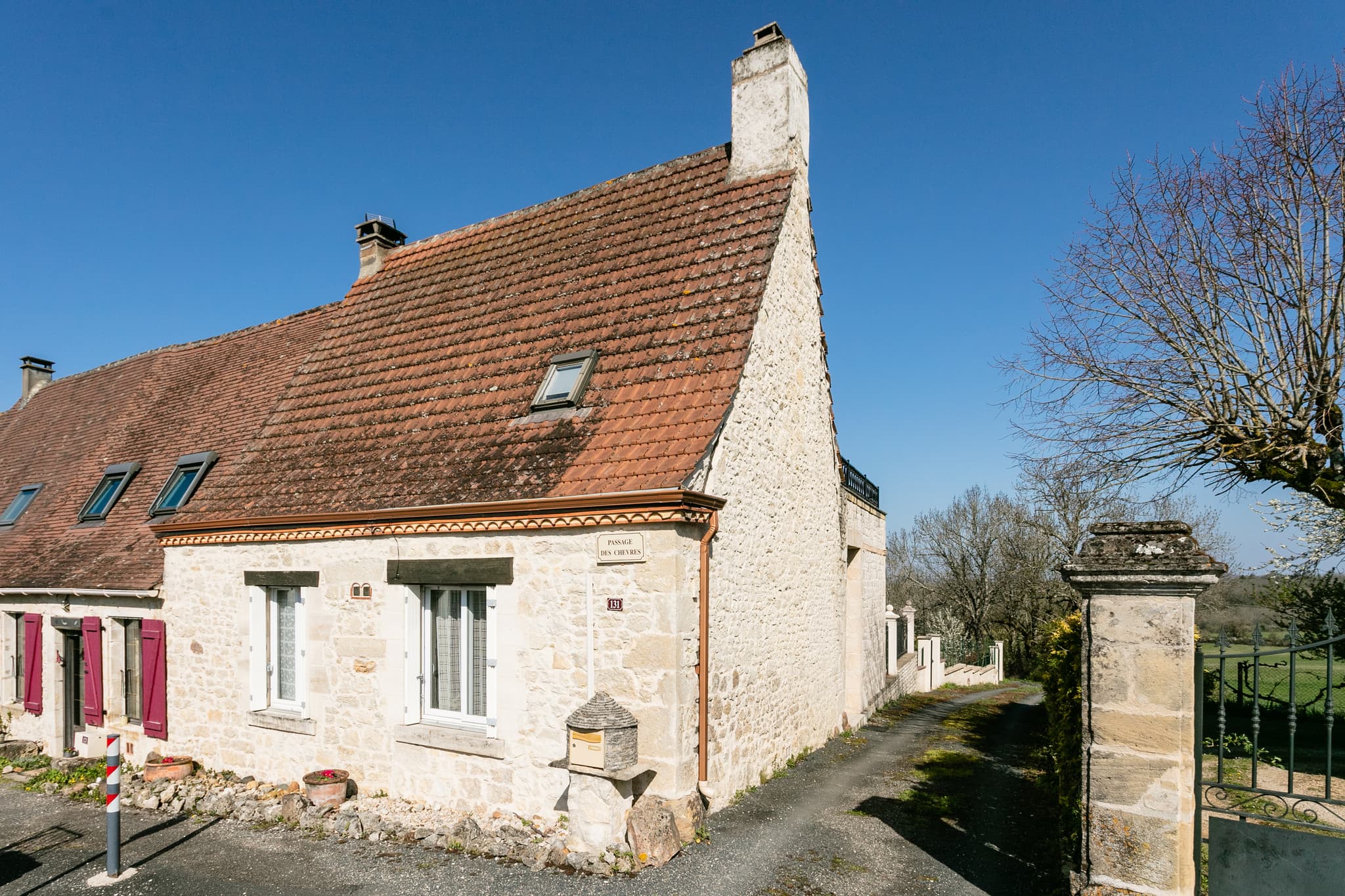 Façade avant maison Perola