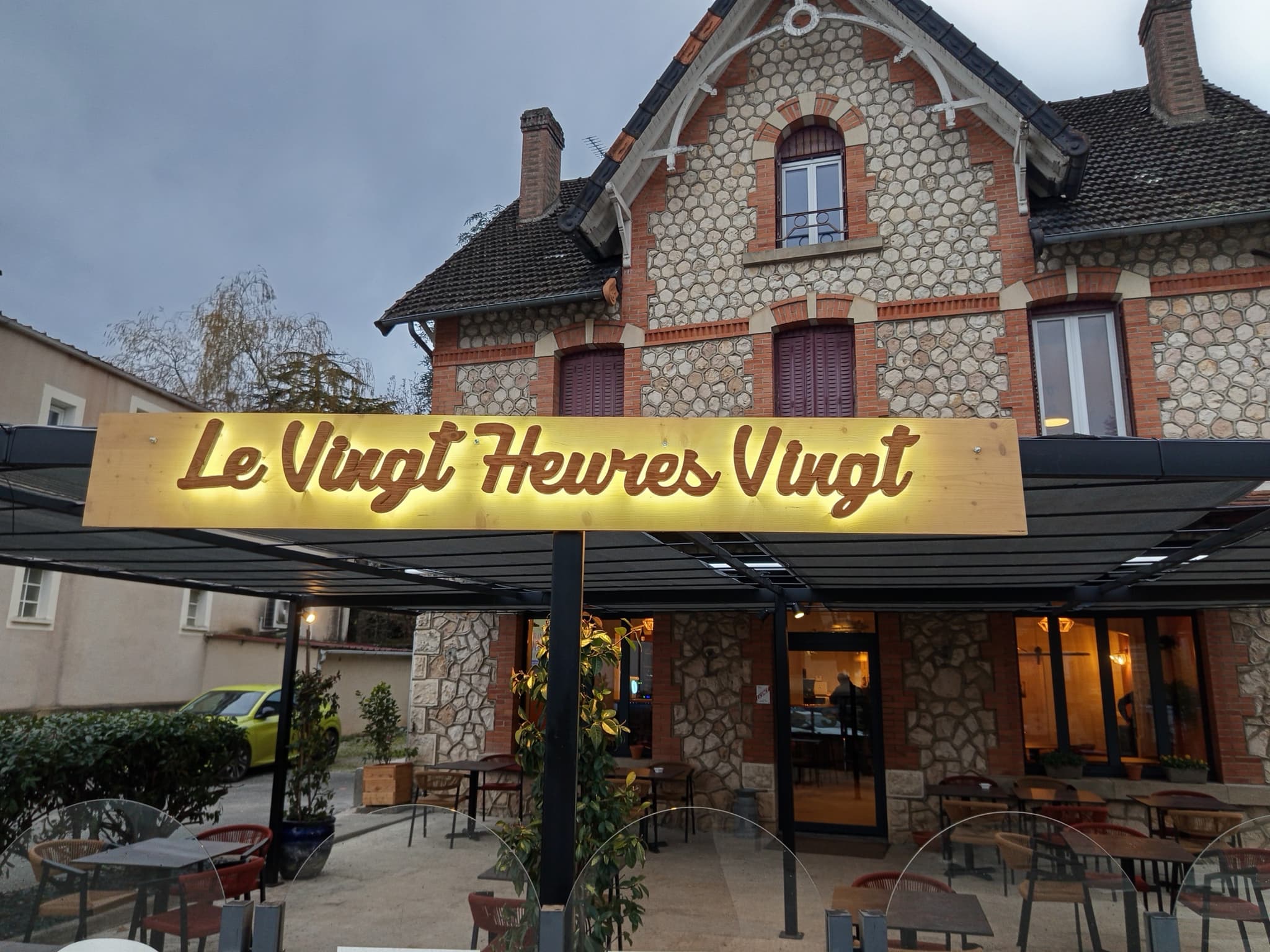Le Vingt Heures Vingt