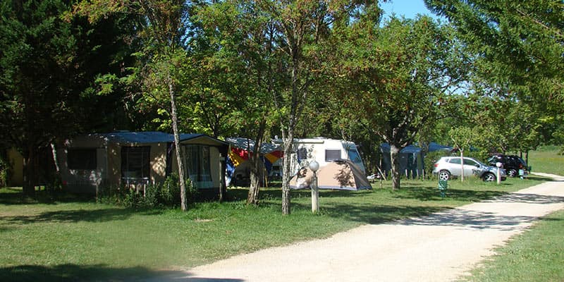 emplacement-camping-lot-3