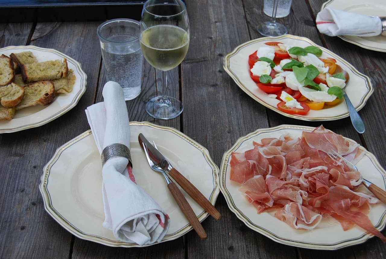 lunch-936424_1280