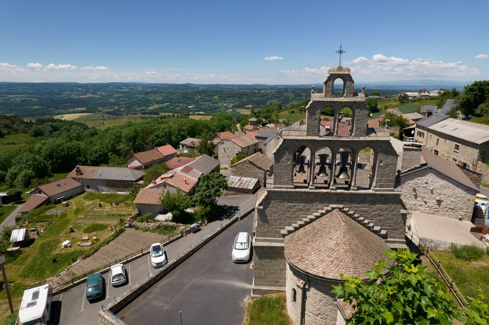 Eglise romane Saint-Privat du Fau