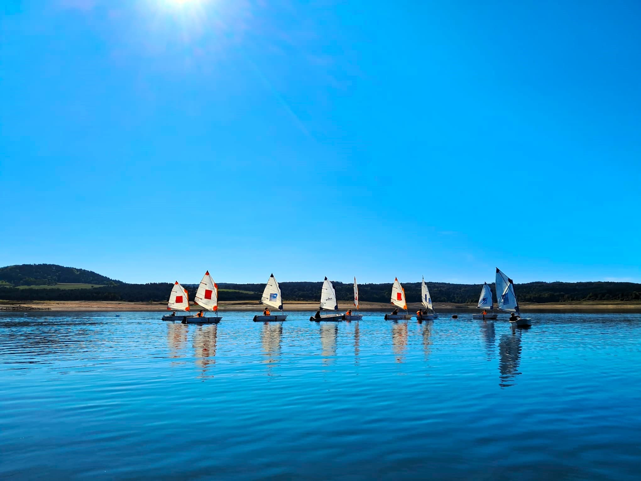 Optimists section sport sur le Lac de Naussac