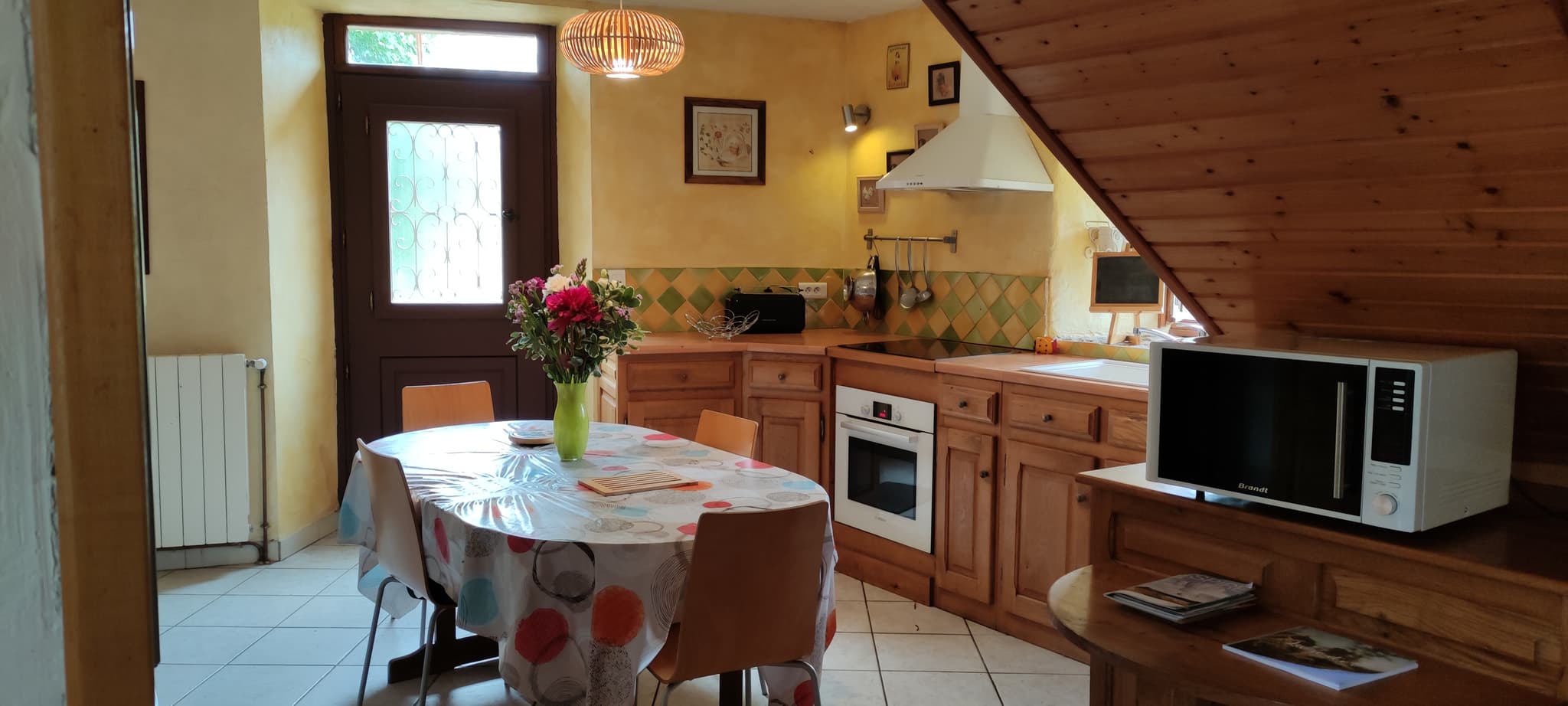 Gîte Les Sambucs à Inos (Olivier Poujol) - cuisine