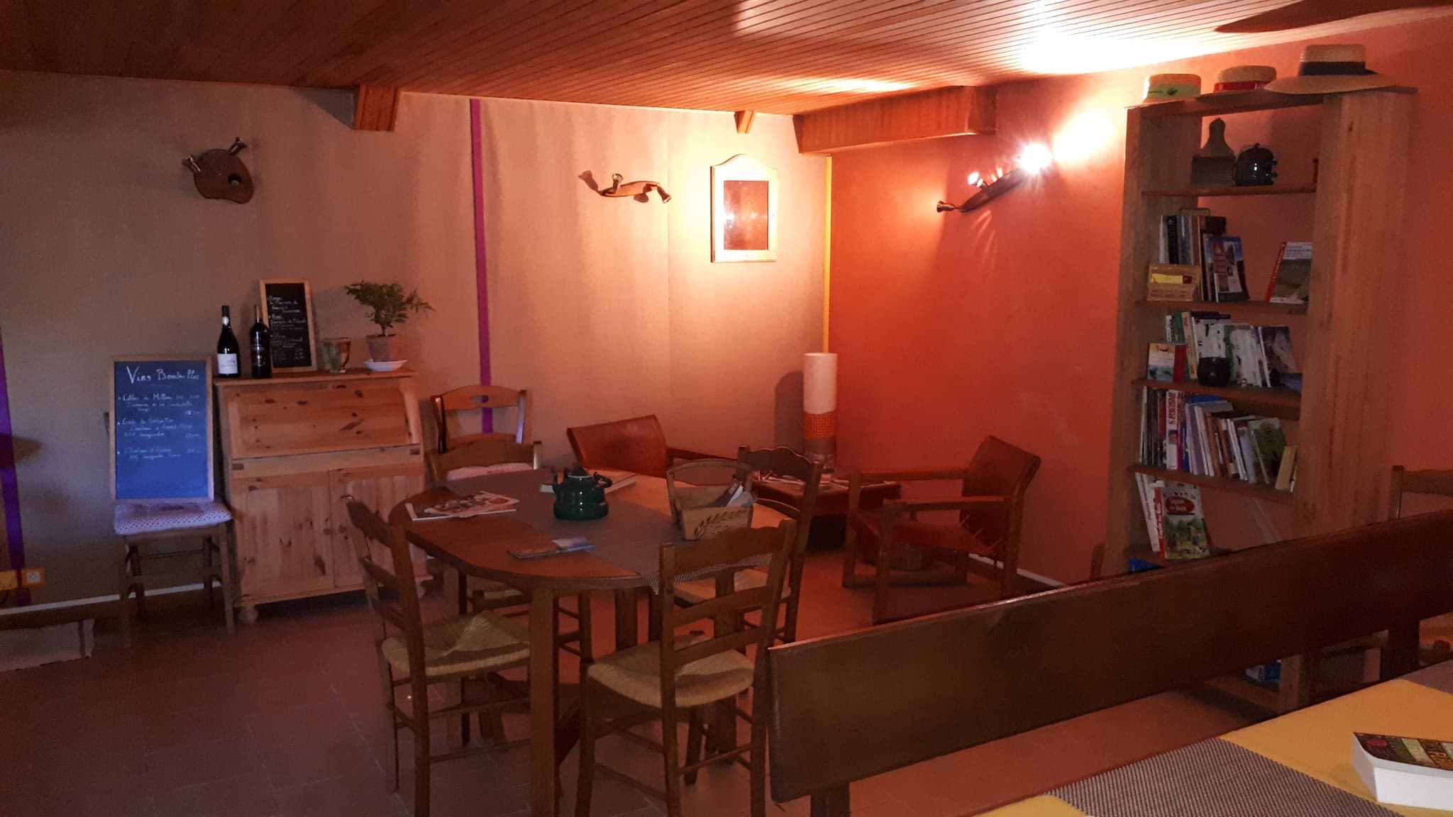 Restaurant 2