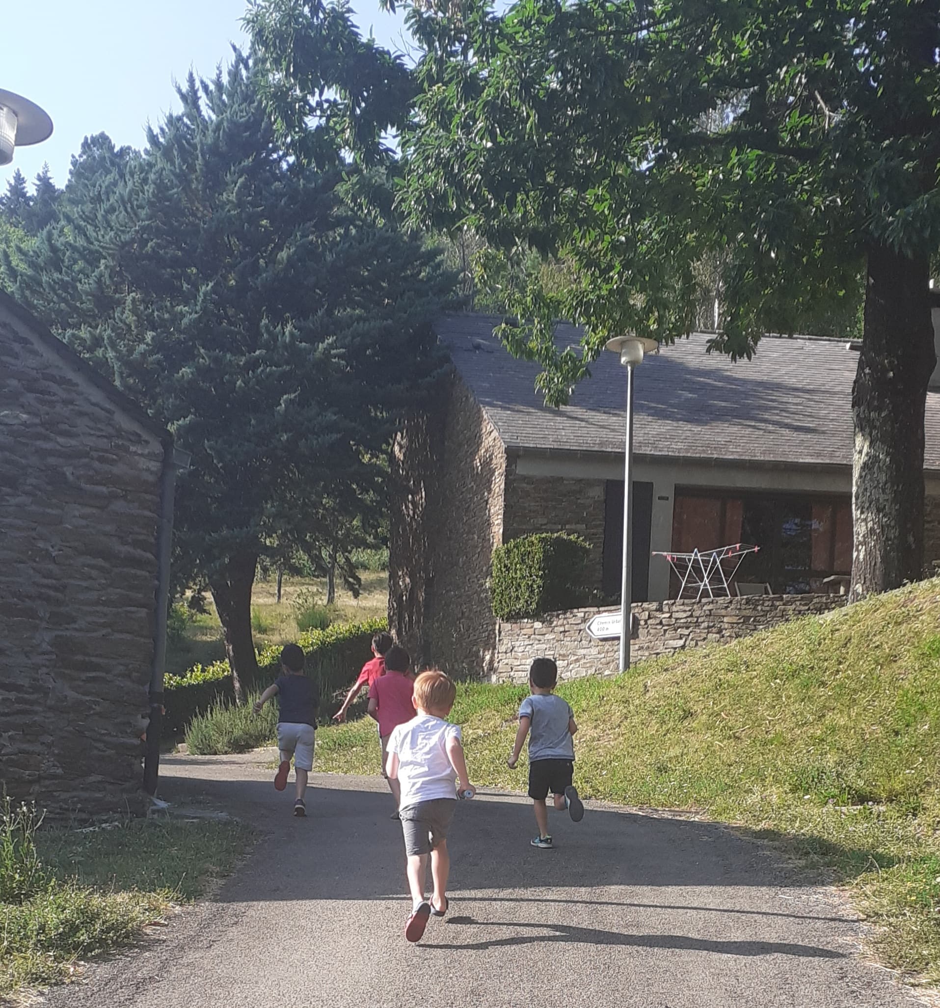 Enfants au village de vacances