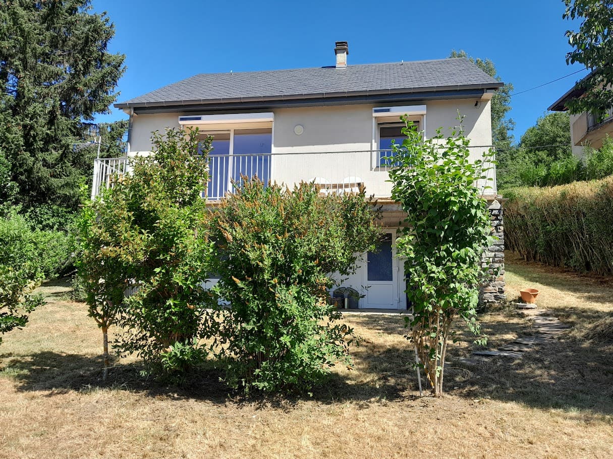 MAISON VUE DU JARDIN