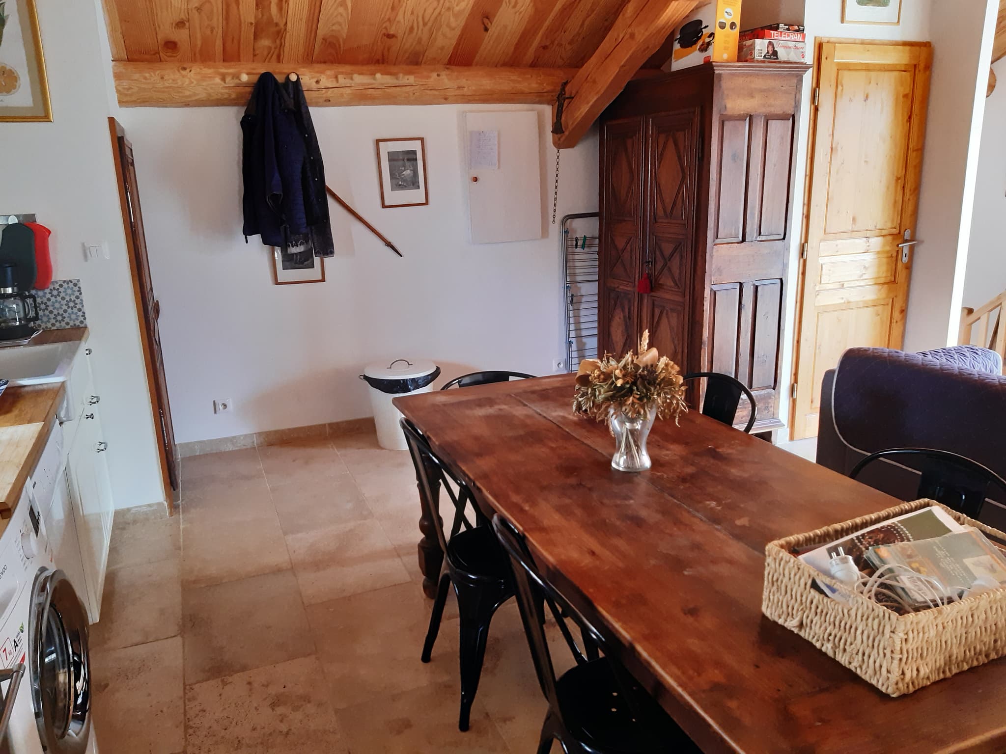 Grange du méjean-coin cuisine