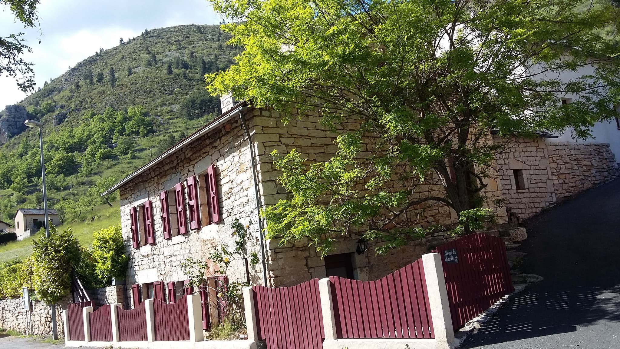 Facade sud la Belugue