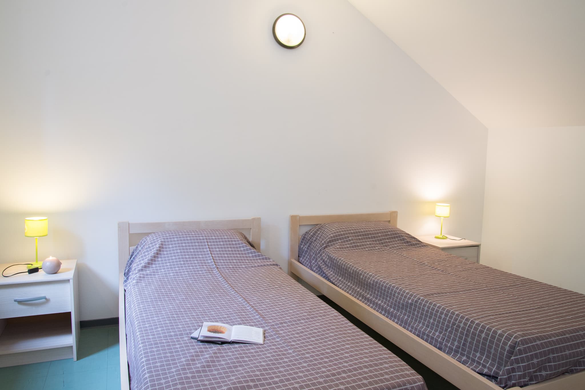 BLAJOUX_LZV011_4-6pers_chambre2