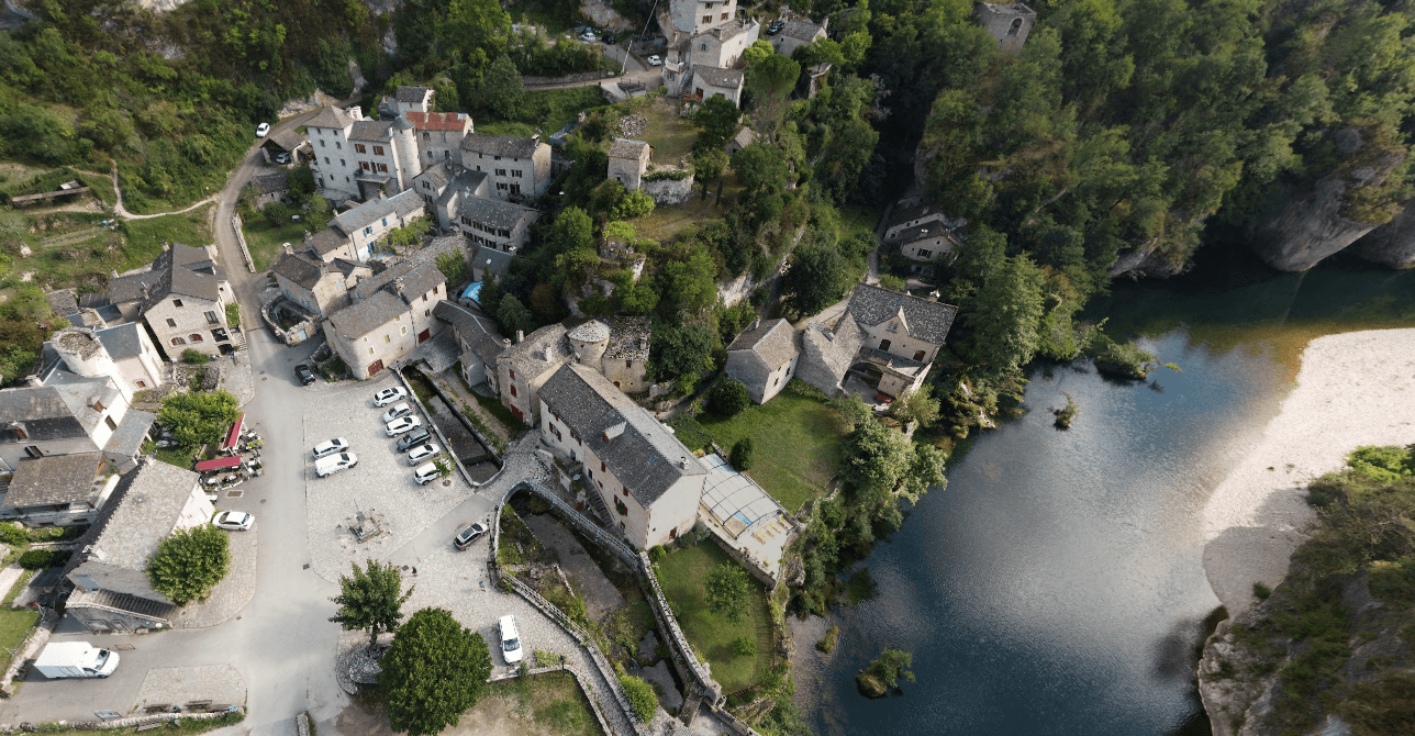 Autre vue aerienne du village