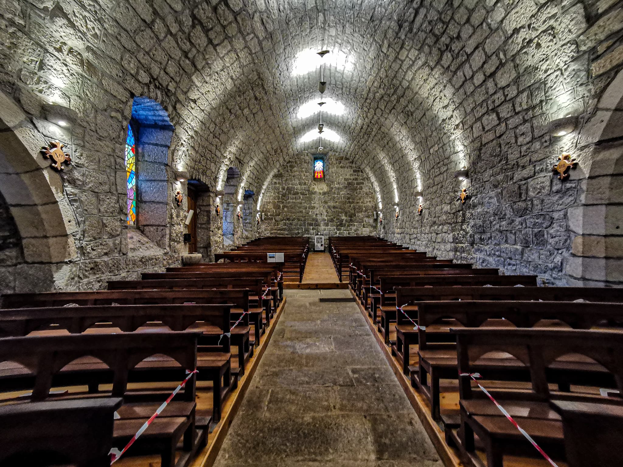 Église Prinsuéjols - vue vaisseau central