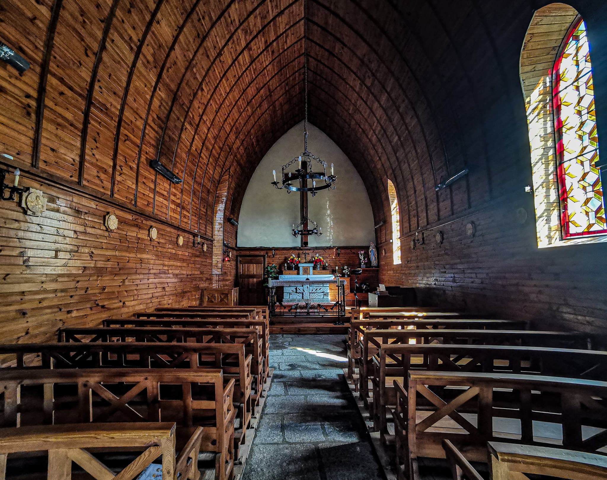 Église Saint-Juéry - vue vaisseau central