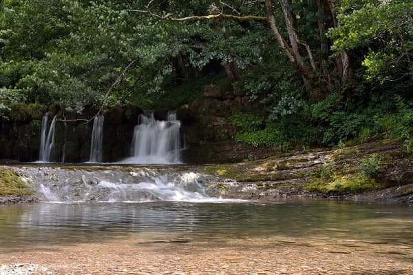 CASCADE