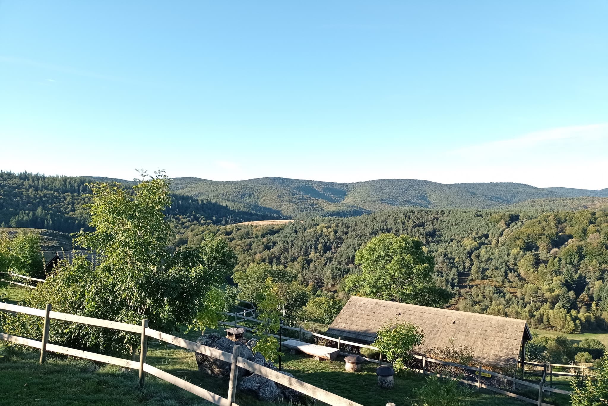 Vue Chalets 6