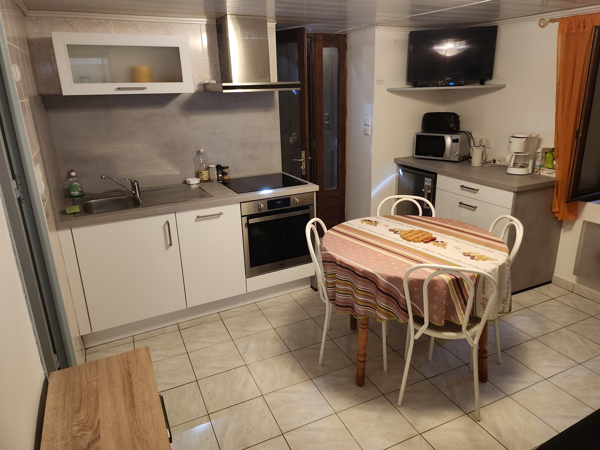 Location vacances gite a sainte enimie gorges du tarn