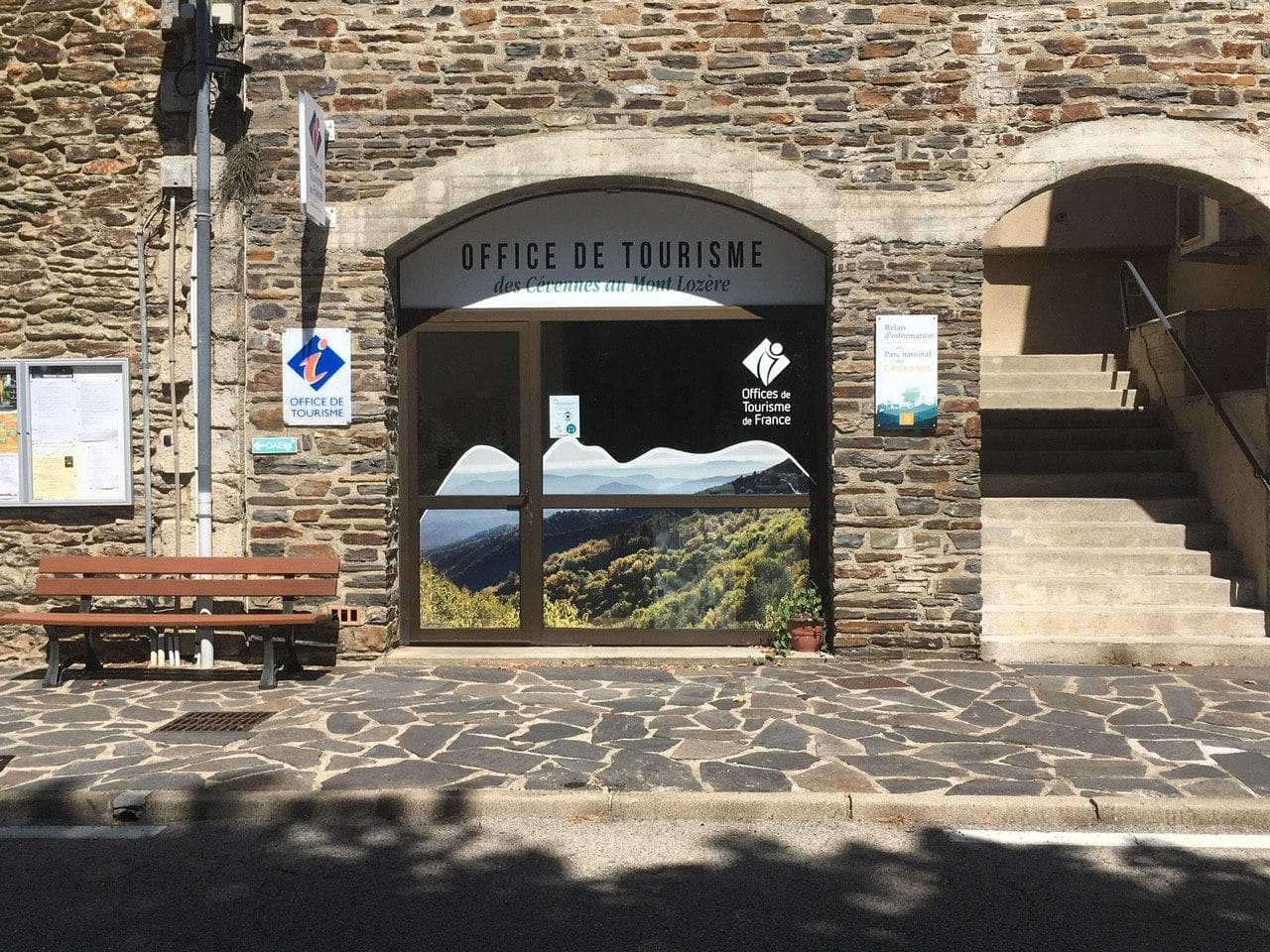 Bureau du Collet de Dèze - extérieur 2