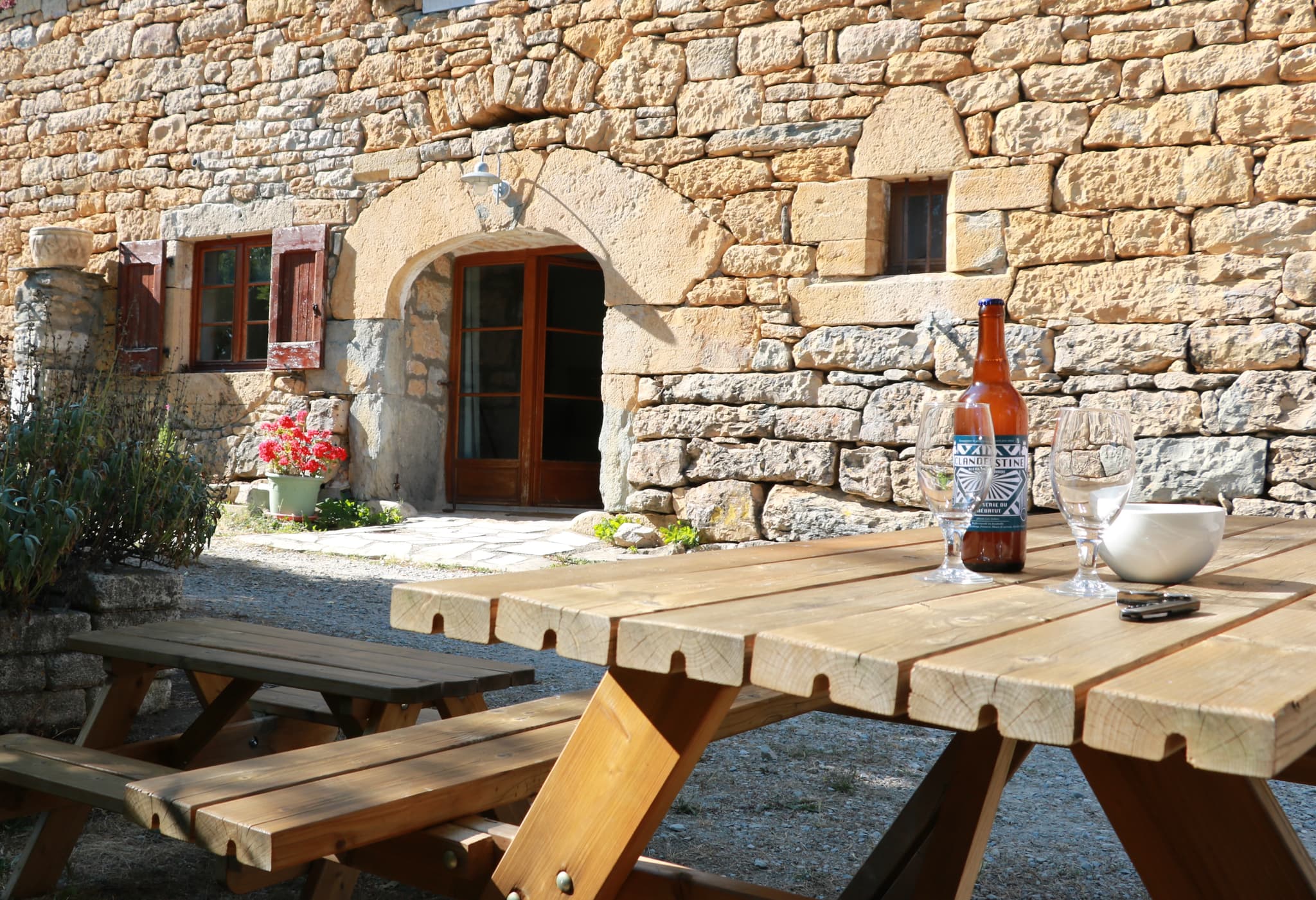 Table extérieure