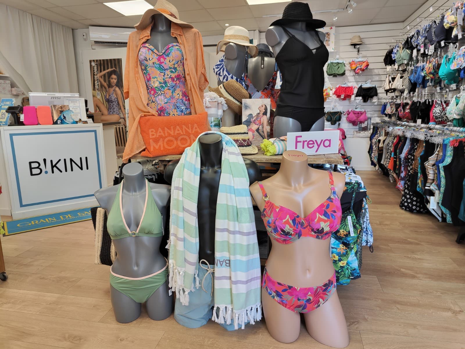 ©Bikini 3