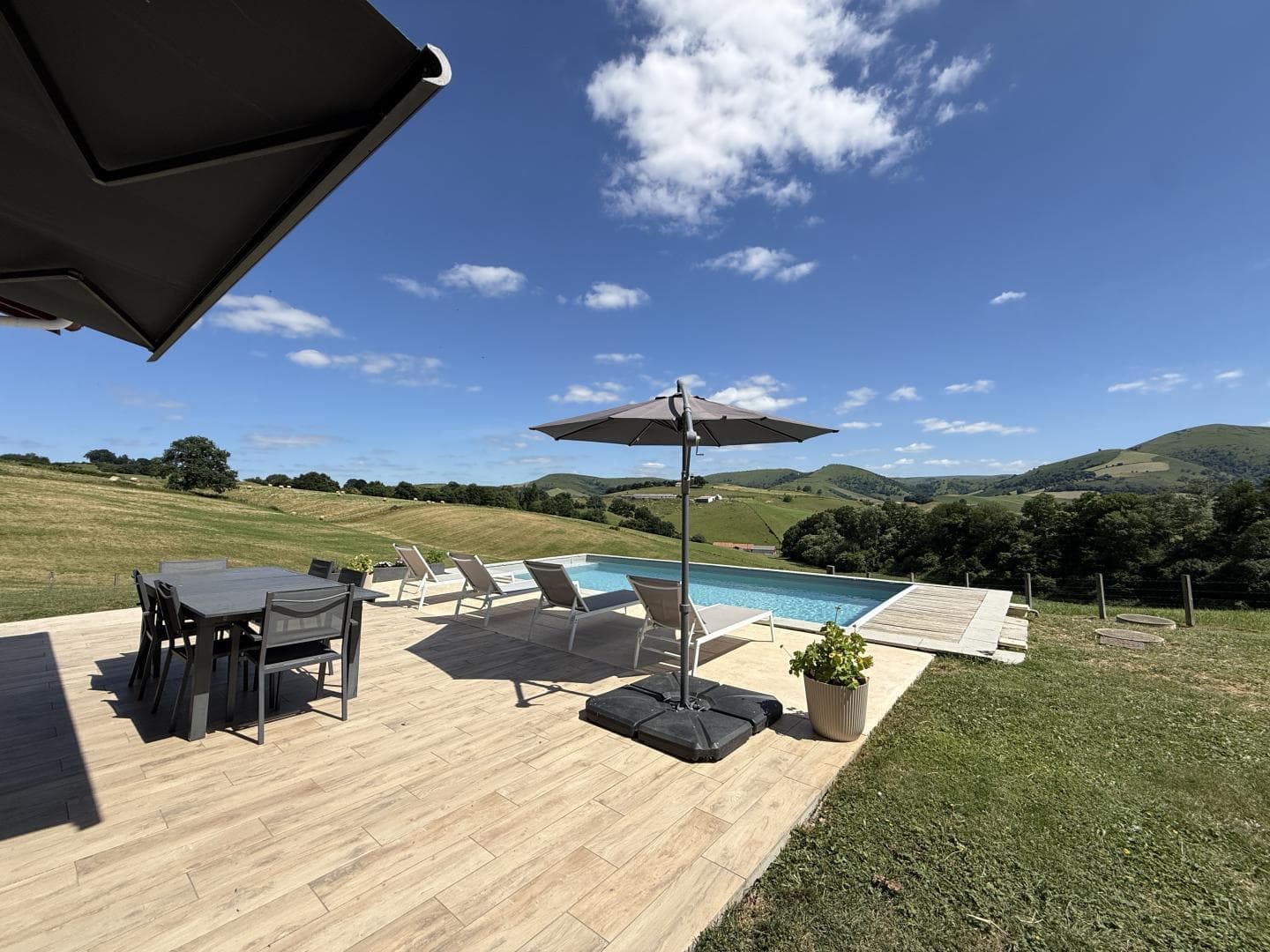 -iholdy-sorhaborda-coeur-pays-basque--ref--G143072