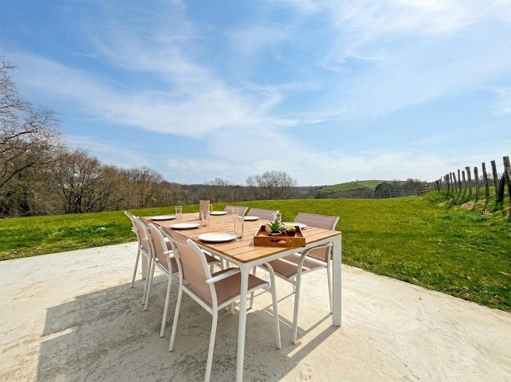-saint-pee-sur-nivelle-liliteia-cote-basque--ref--G1523141