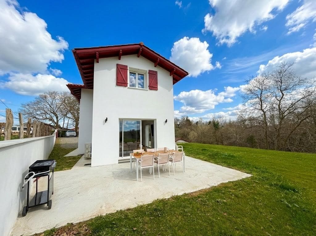 -saint-pee-sur-nivelle-liliteia-cote-basque--ref--G1523143
