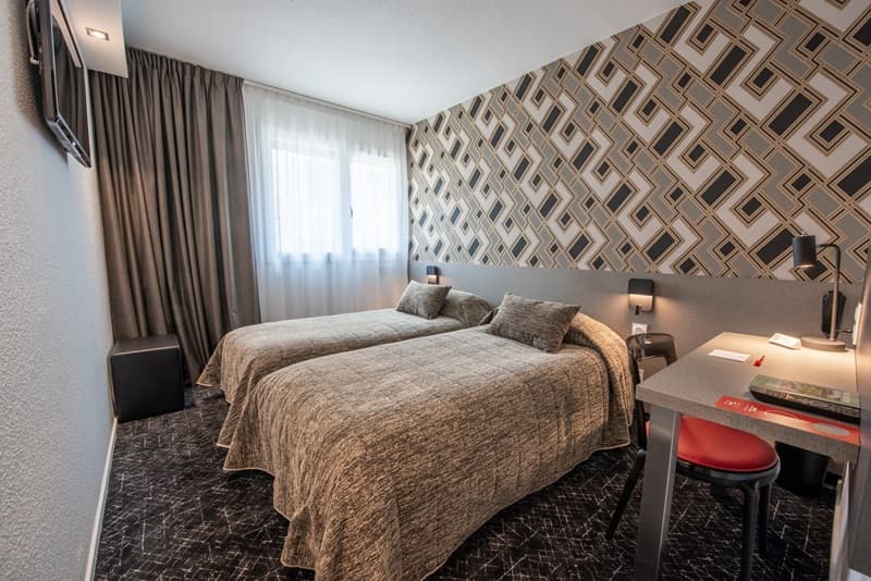 AGEN_STIM OTEL CHAMBRE