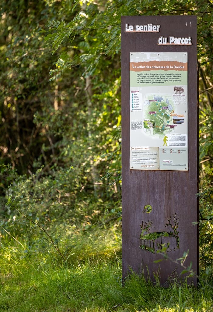 Sentier de promenade du Parcot