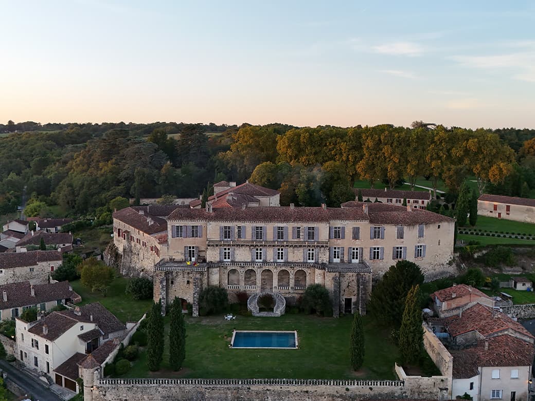 1 - Poudenas vu du ciel © Château de Poudenas